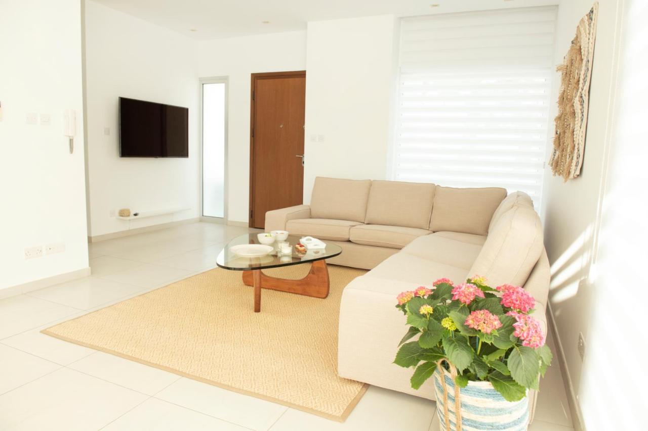 Touch Blue Residences Larnaca Zewnętrze zdjęcie